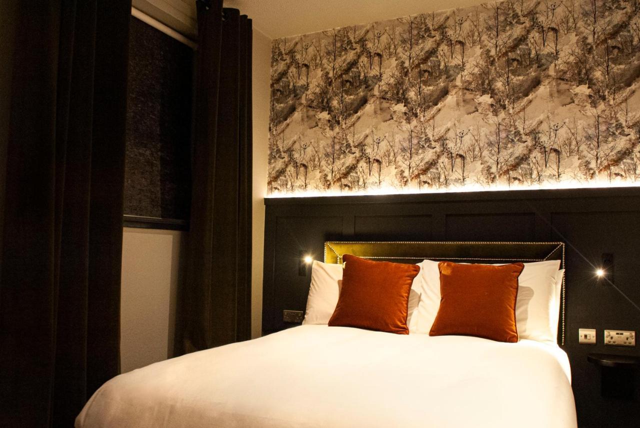 The Coachman Hotel Kilsyth Екстериор снимка
