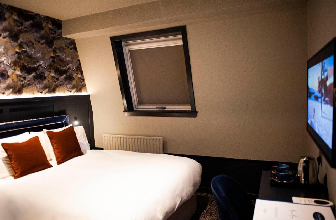 The Coachman Hotel Kilsyth Екстериор снимка
