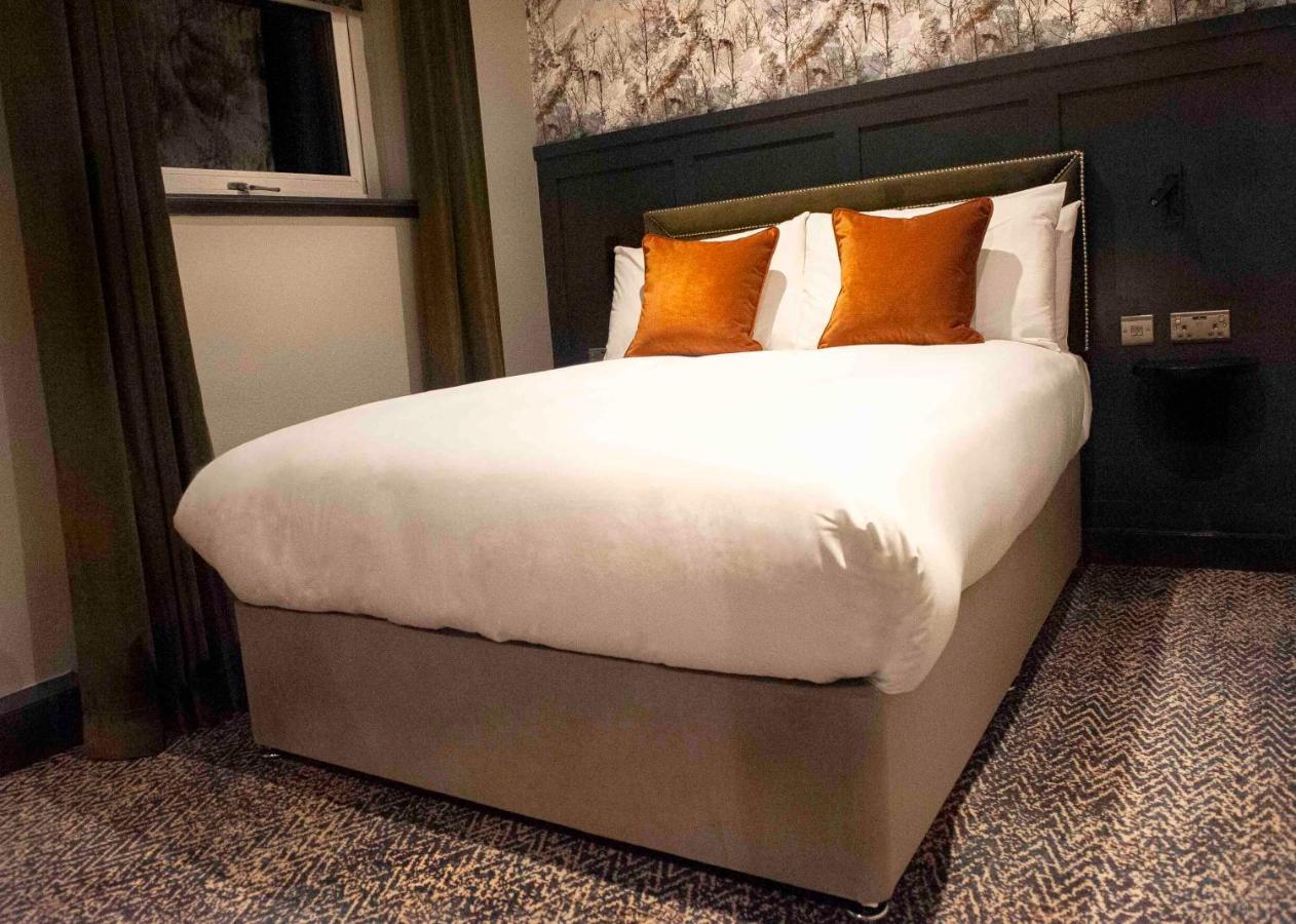 The Coachman Hotel Kilsyth Екстериор снимка