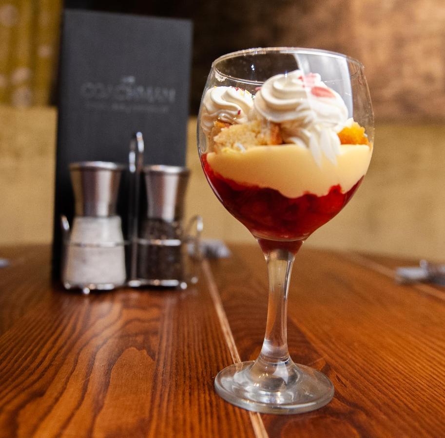 The Coachman Hotel Kilsyth Екстериор снимка