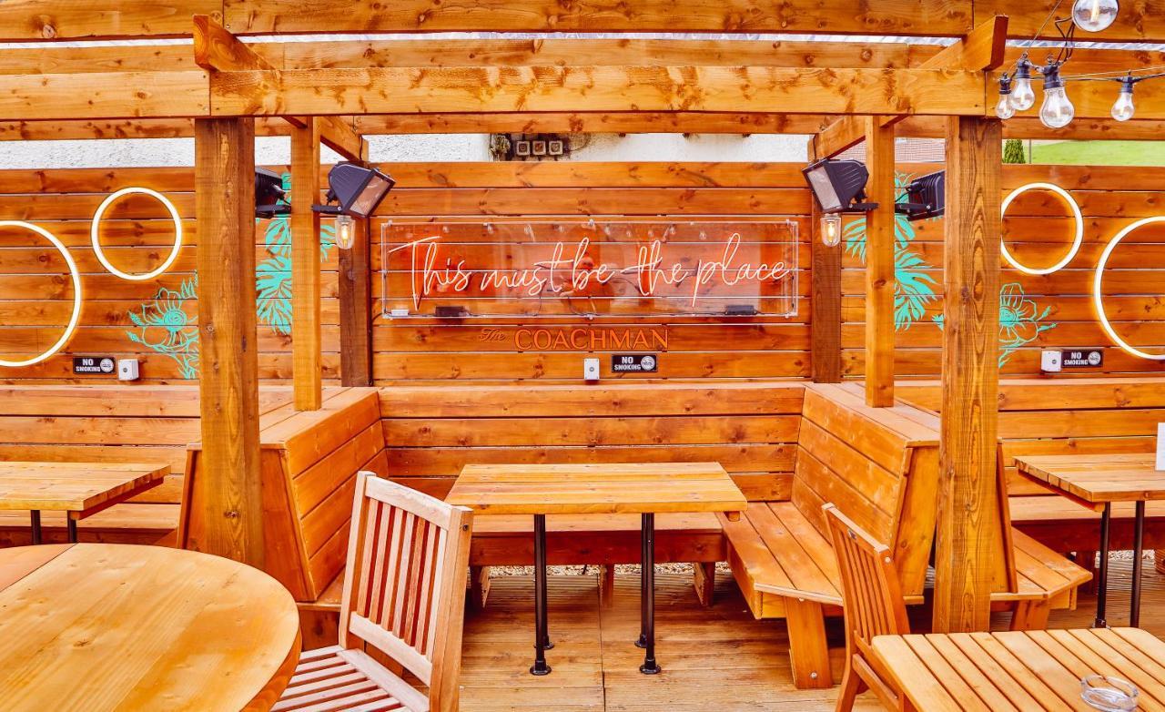 The Coachman Hotel Kilsyth Екстериор снимка